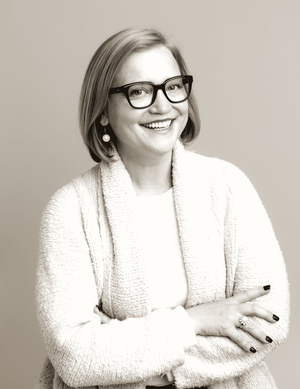 Amy J Elizabeth